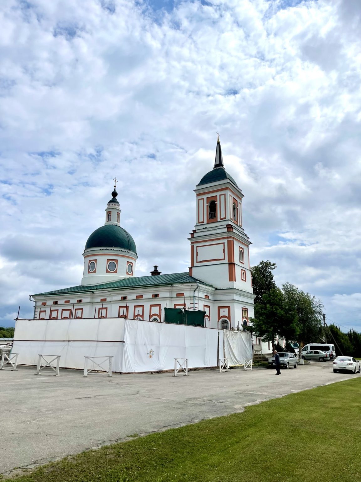 нижние прыски храм