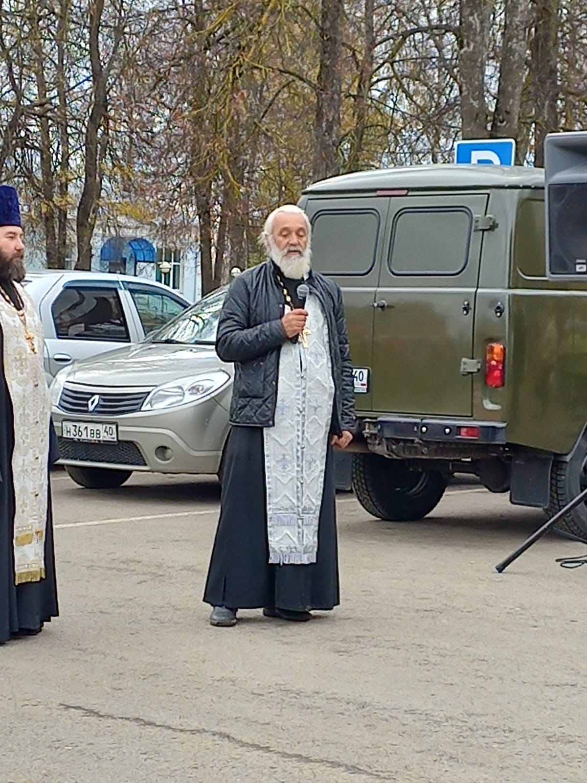 В Ульяново проводили мобилизованных воинов | 13.10.2022 | Новости Козельска  - БезФормата