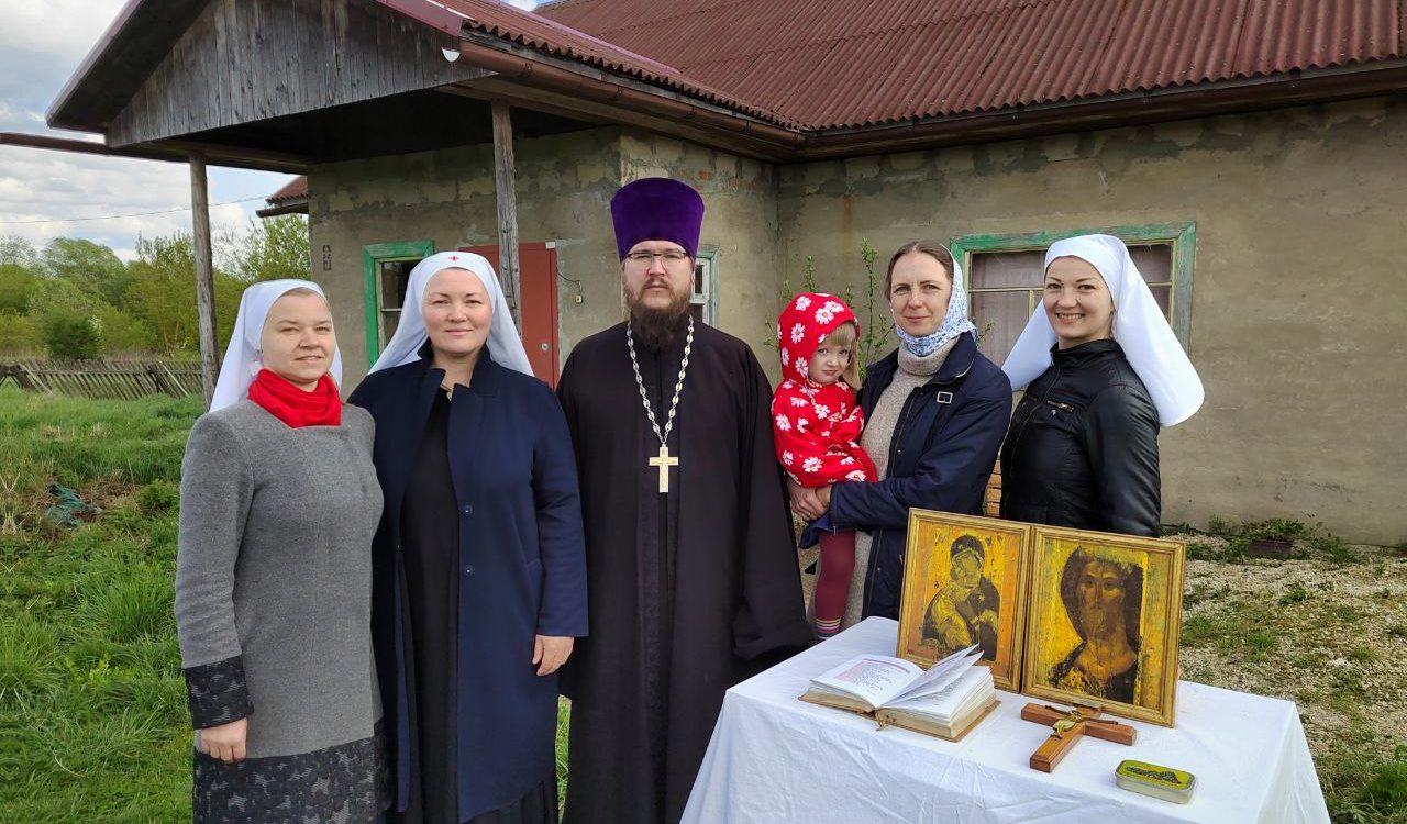 ЕПАРХИАЛЬНОЕ СЕСТРИЧЕСТВО МИЛОСЕРДИЯ НАЧАЛО ТРУДЫ ПО УСТРОЕНИЮ В СЕЛЕ  НИЖНИЕ ПРЫСКИ «ДОМА МИЛОСЕРДИЯ, ПОПЕЧЕНИЯ И ТРУДОЛЮБИЯ» — Козельская епархия