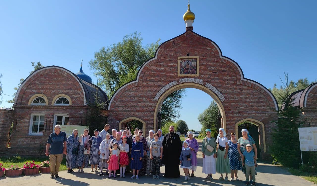 Ульяновские паломники посетили женский монастырь Козельской епархии  Успенская Феклина Пустынь — Козельская епархия